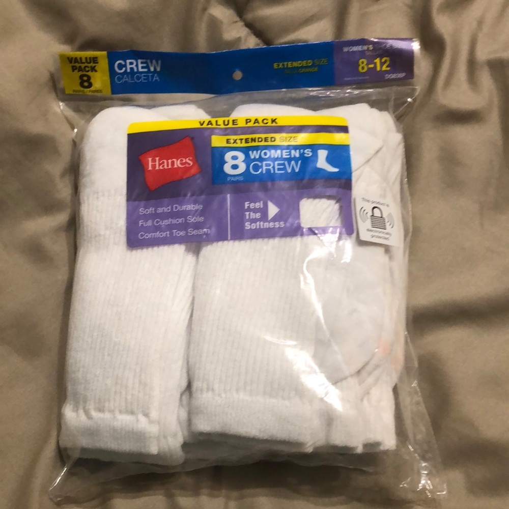 Hanes women’s extended size socks